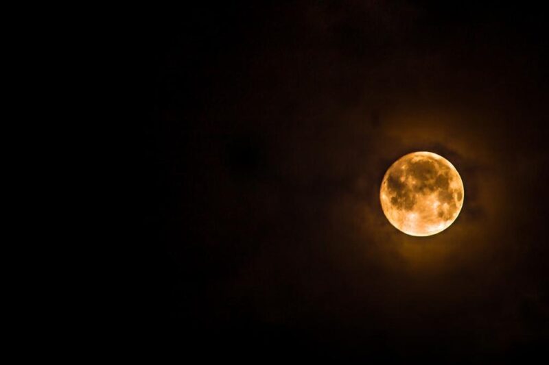 Gerhana Bulan 26 Mei 2021, Ini Alasan Mengapa Bulan Berubah Warna Merah – Global Liputan6.com